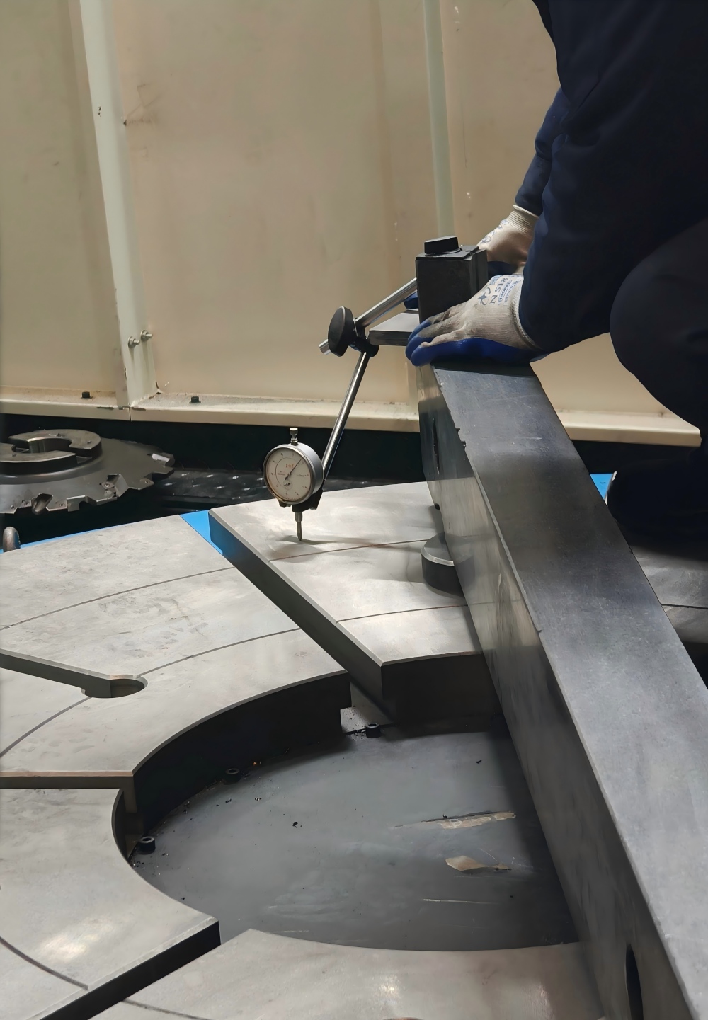 cnc-milling-machine cnc-milling-machine